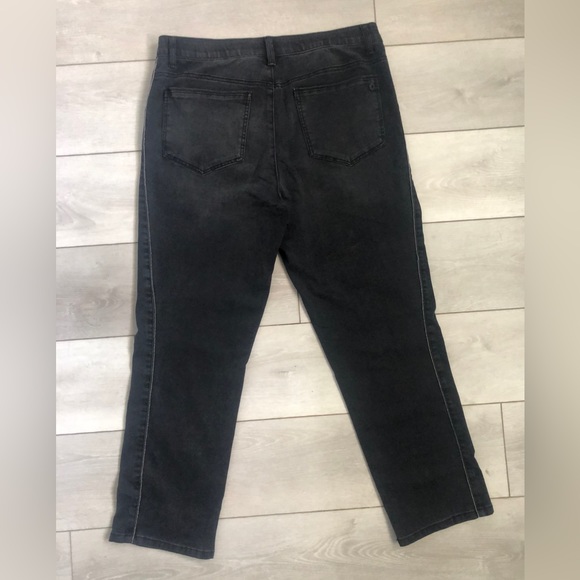 NWT  Democracy Jeans “Ab” Solution High Rise Slim Straight Crop Size 14 - Picture 3 of 12